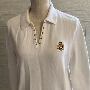 White collared long sleeve polo sweater. Size L